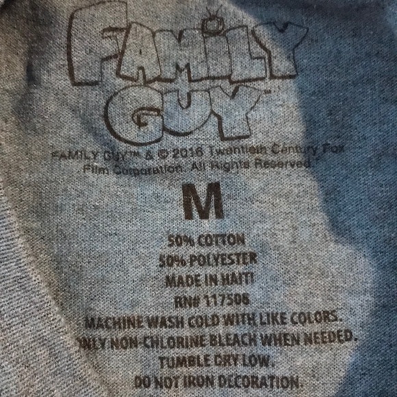 🥳HP!!🥳Family Guy T-Shirt - Picture 4 of 6